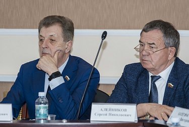 Поддержка многодетных и людей старшего поколения – в приоритете
